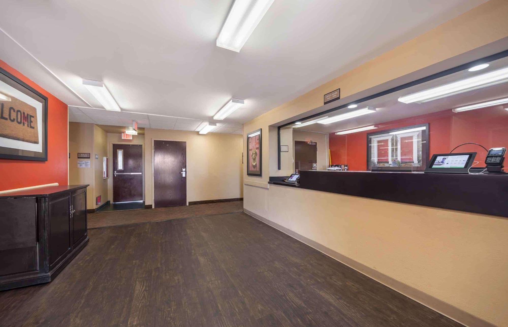 Extended Stay America Suites - Oklahoma City - Airport Exterior photo