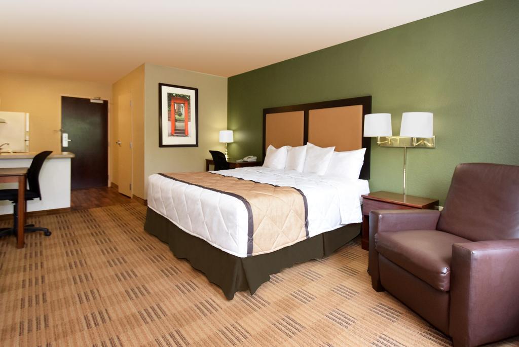Extended Stay America Suites - Oklahoma City - Airport Exterior photo